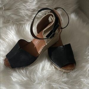 Gentle Souls by Kenneth Cole Chic Black Espadrille Wedges